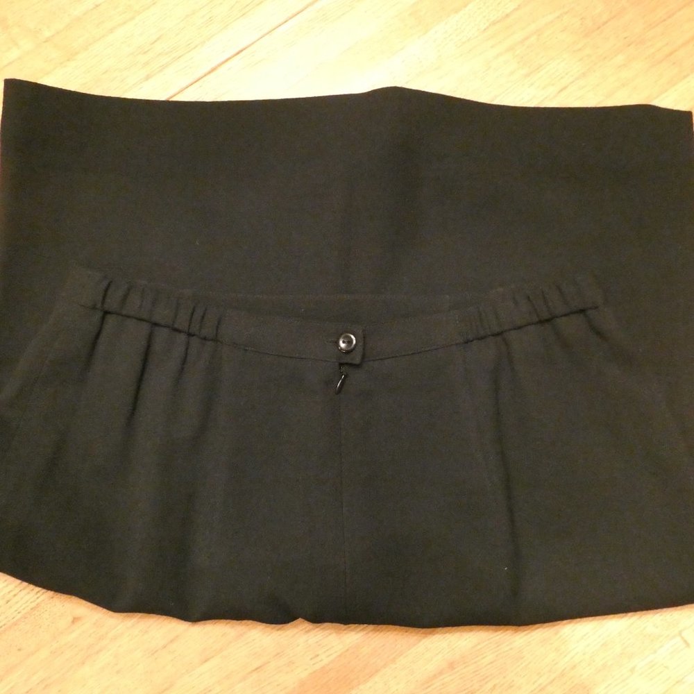 Classic Style Skirt EUC - Picture 4 of 8